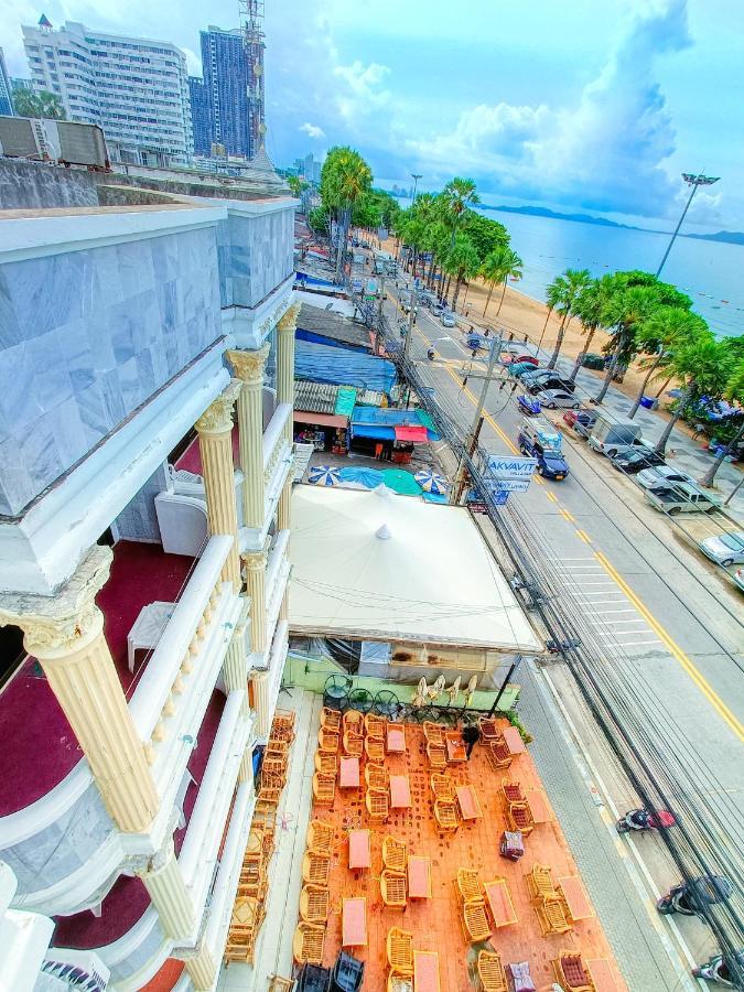 Happy Vikings - Beachfront Jomtien Beach Exterior photo
